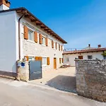 House Moreno 2374 Vakantiehuis Galižana