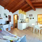 House Moreno 2374 Galižana