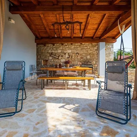 Vikendica House Moreno 2374 Galizana